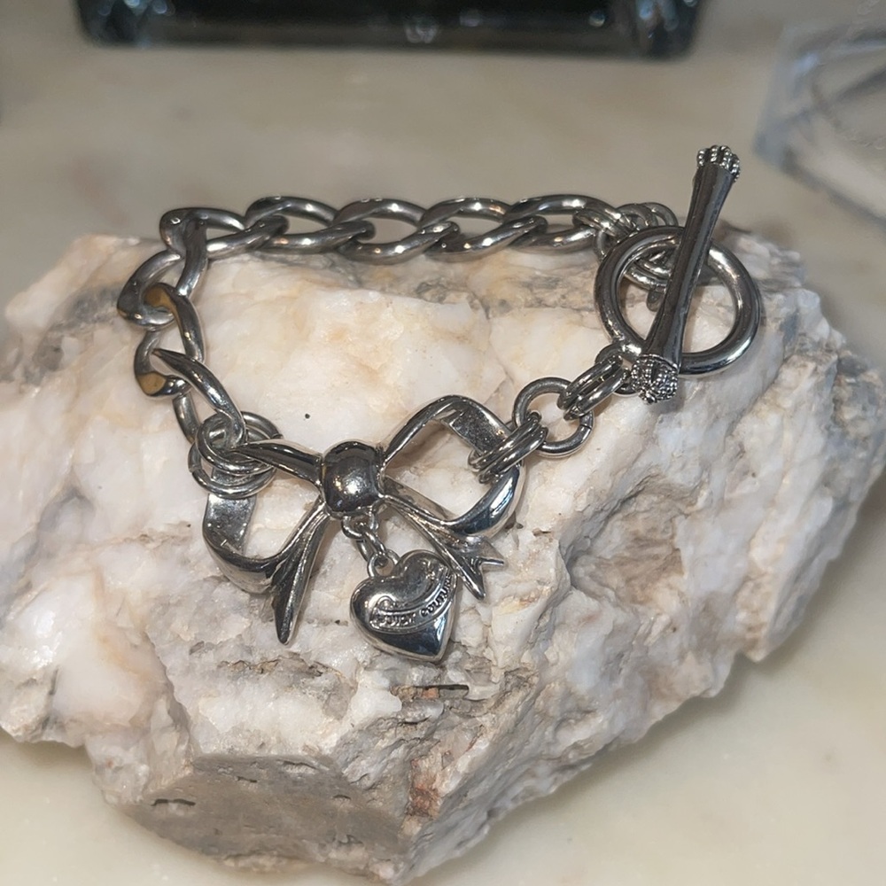 COPY - Juicy Couture Bow Bracelet